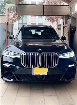 بی ئێم دەبڵیو X7